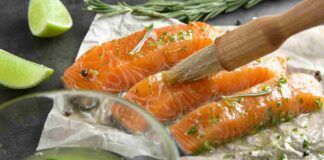 Pesce al forno? Ma solo con questa marinatura altrimenti non è pesce al forno. Prepararlo così