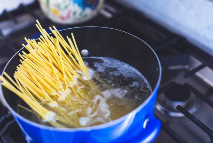 Pesto con olive - RicettaSprint