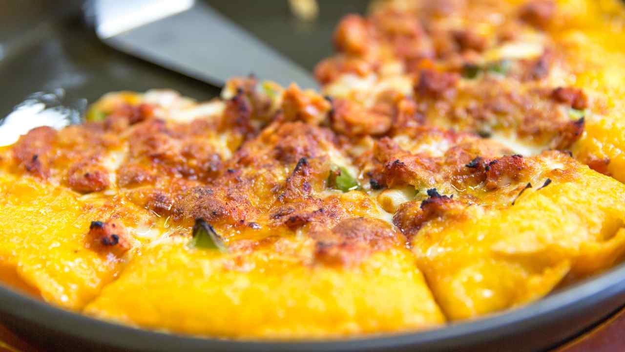 Pizza di patate con speck e provola RicettaSprint