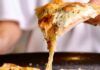 Pizza senza forno e senza lievitazione - RicettaSprint