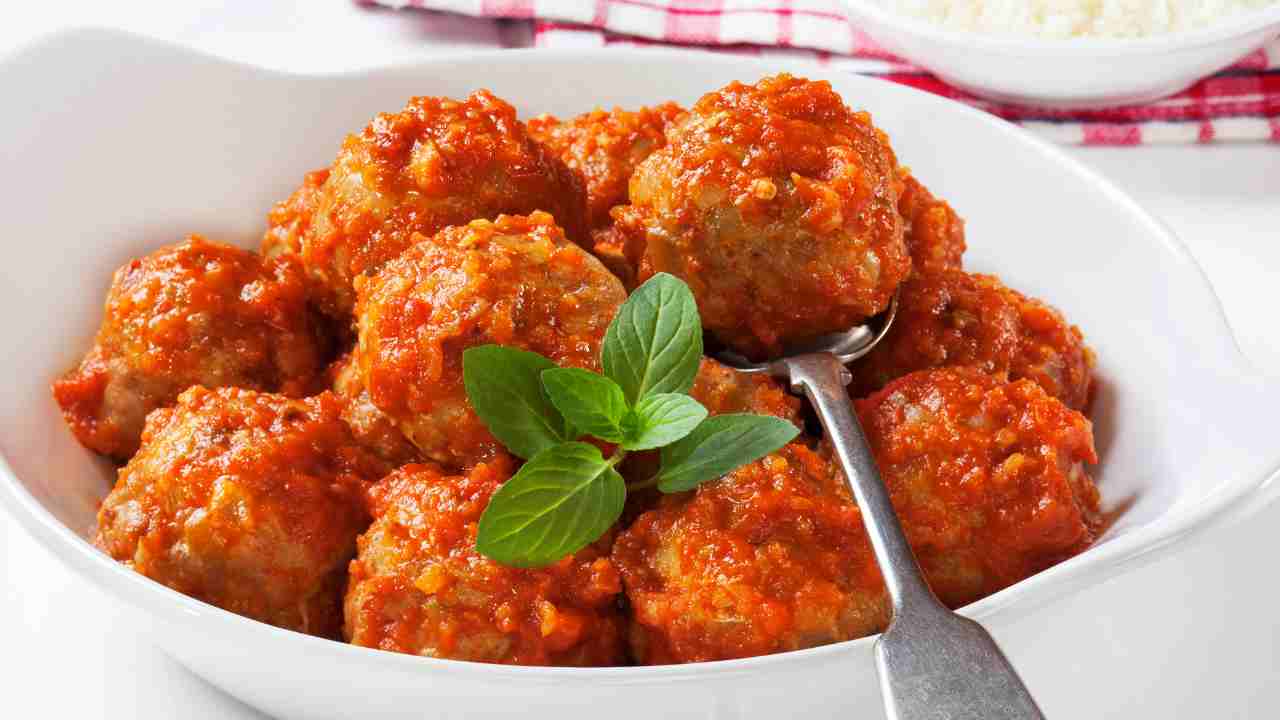 Polpette ricotta senza uova al sugo RicettaSprint