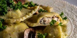 Ravioli con ripieno ai funghi - RicettaSprint