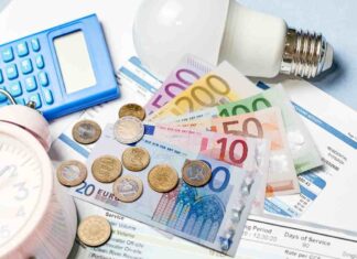 Bollette e soldi in euro