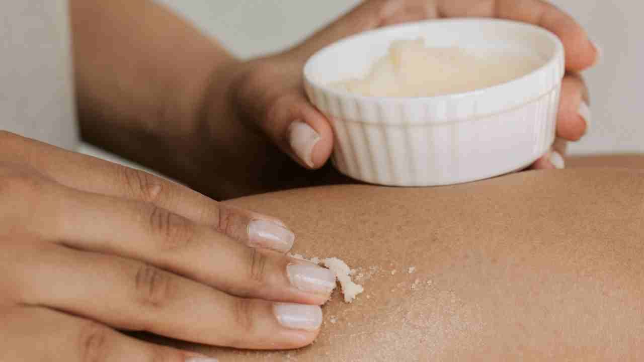 Scrub corpo con olio d'oliva - RicettaSprint