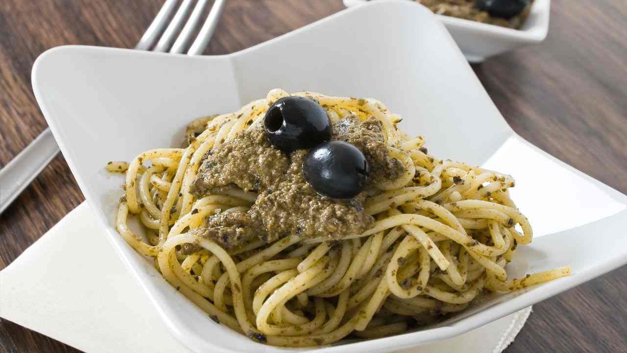Spaghetti con tonno e philadephia