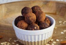 Tartufini al cioccolato ripieni - RicettaSprint