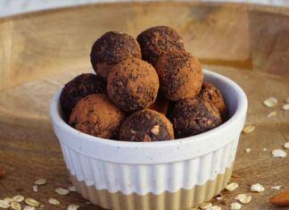 Tartufini al cioccolato ripieni - RicettaSprint
