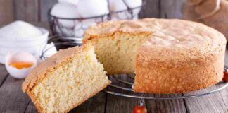 Torta al miele leggera