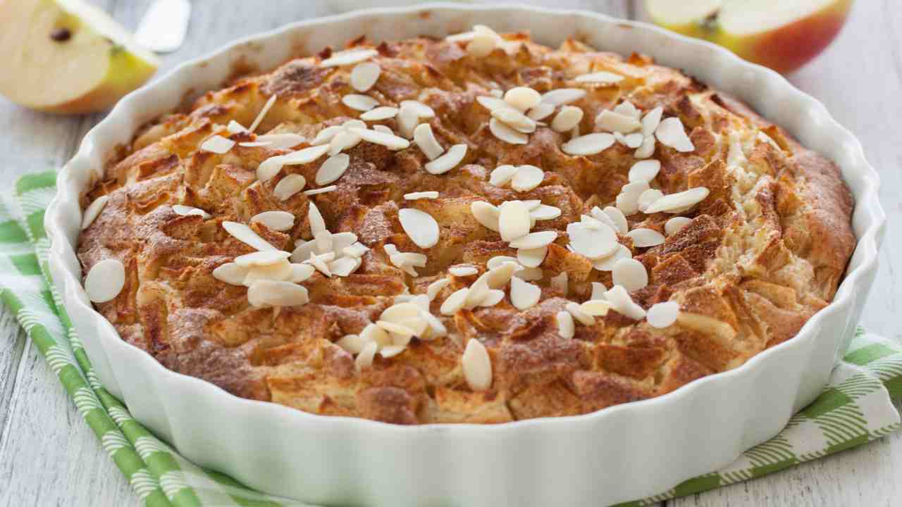 Torta di mele alle mandorle