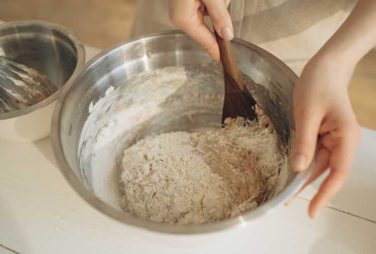 Torta morbida alla vaniglia - RicettaSprint