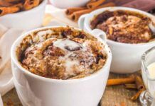 Appena sveglia frullo e via in microonde: 3 minuti e sforno tortini fit sofficissimi, per una colazione senza rinunce Tortini fit in microonde