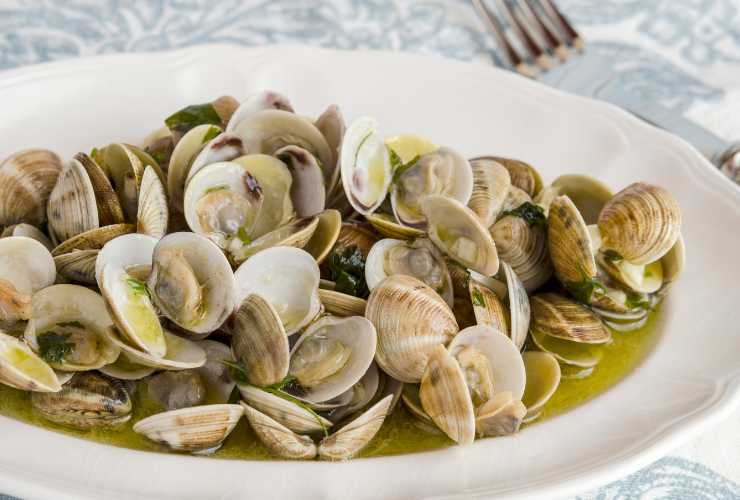 Vongole sempre perfette si conservano - RicettaSprint