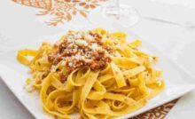 tagliatelle ragù-bianco