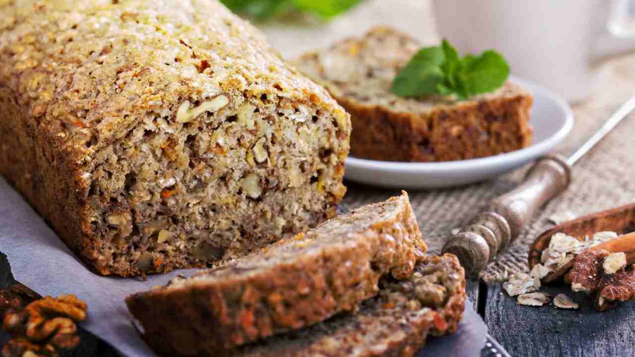 Banana bread cereali e vaniglia
