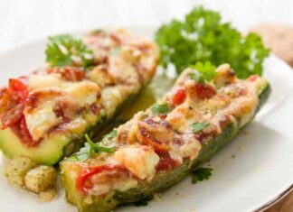 Barchette di zucchine ripiene di patate e tonno RicettaSprint