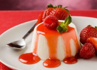 Budino senza gelatina allo yogurt