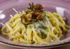 Cacio e pepe con zucchine