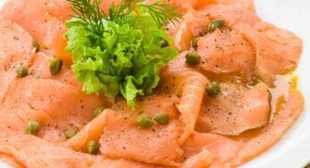 Altro che tartine: condisco e porto in tavola questo carpaccio, appena lo assaggiano mi chiedono la ricetta