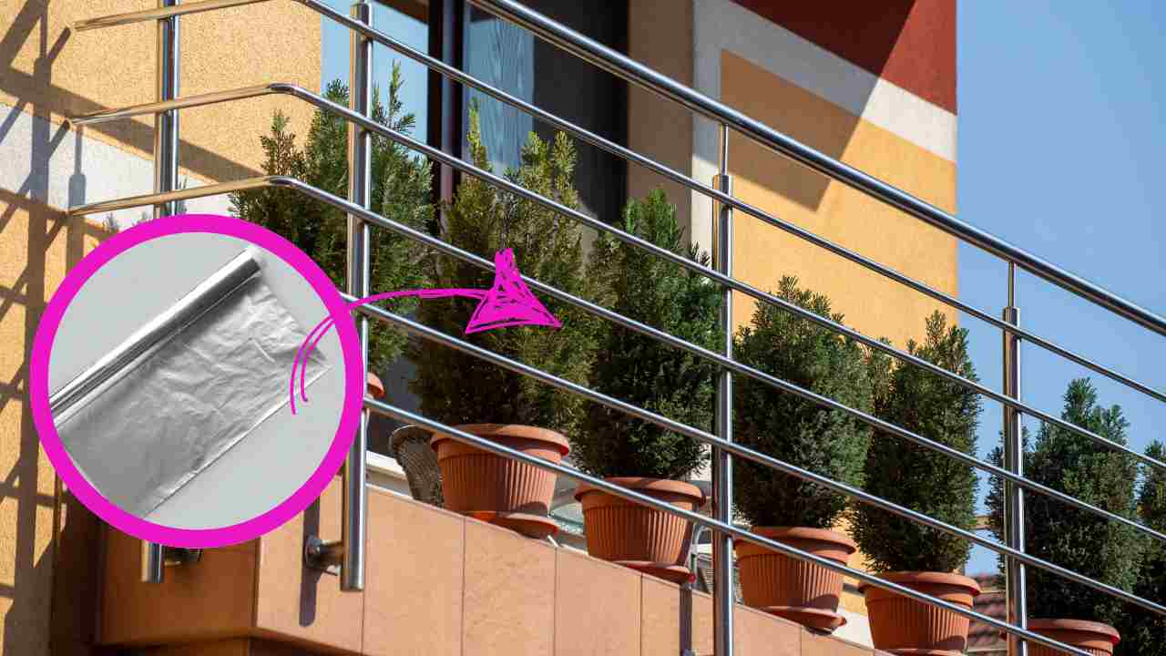 Carta stagnola sulla ringhiera del balcone RicettaSprint