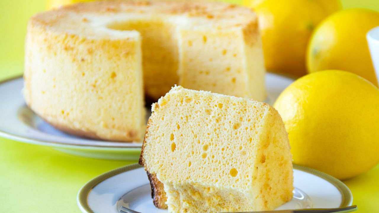 Chiffon cake al limone