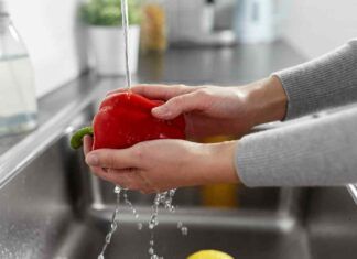 Come lavare frutta e verdura - RicettaSprint