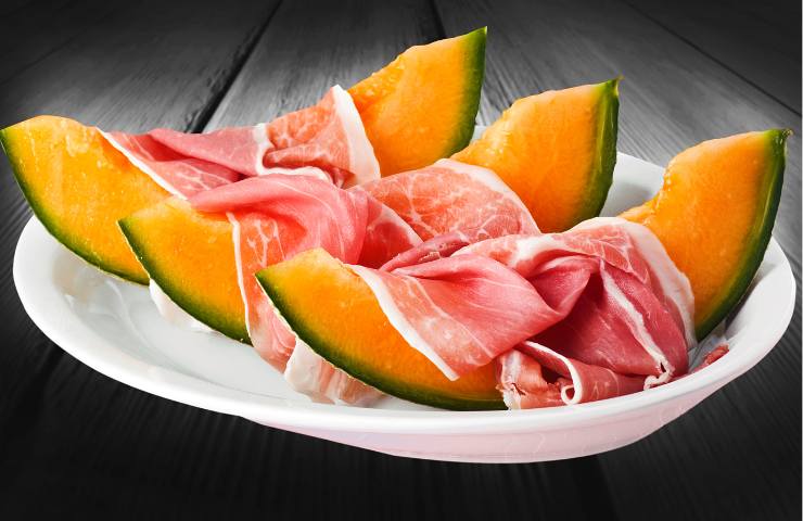 Melone affettato e prosciutto