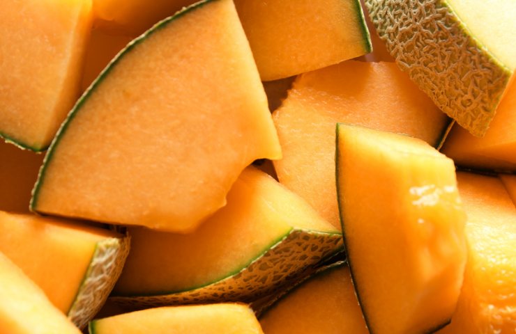 Melone tagliato a pezzi