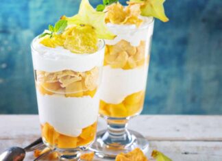 Coppa yogurt cereali e mango RicettaSprint