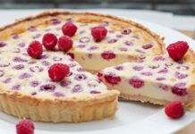 Crostata al cioccolato bianco e lamponi