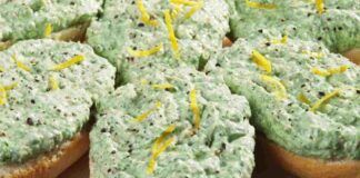 Crostini con spinaci e ricotta