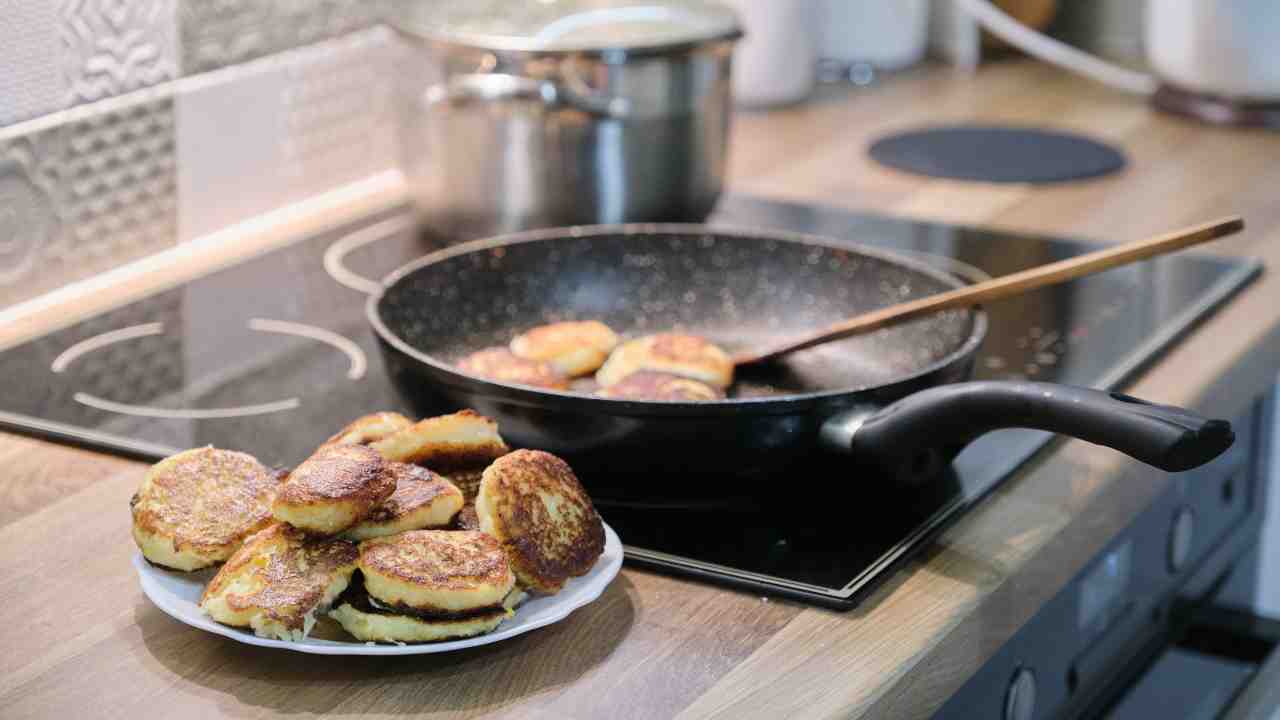 Finta focaccina di zucchine in padella