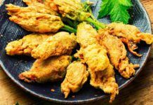 Fiori di zucca fritti