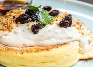 Fluffy pan cake con yogurt e mirtilli RicettaSprint