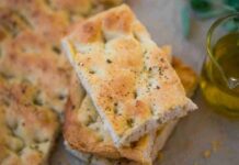 Focaccia deliziosa per cena - RicettaSprint