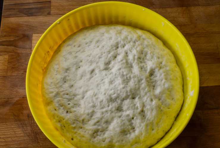 Focaccia morbida almeno una volta a settimana - RicettaSprint