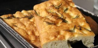 Focaccia morbida almeno una volta a settimana - RicettaSprint