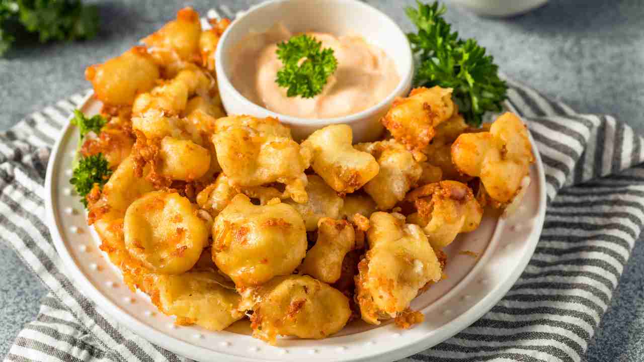 Formaggio fritto come antipasto - RicettaSprint