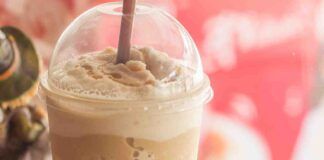 Frappe al caffè ma proteico - RicettaSprint
