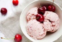 Gelato alla ciliegia senza gelatiera - RicettaSprint