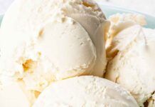 Alla vaniglia come quello del bar, ma io lo preparo senza gelatiera