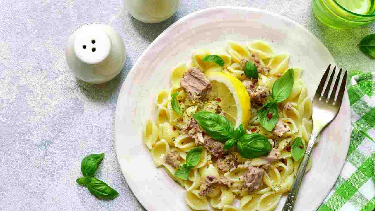 Insalata di pesto speciale