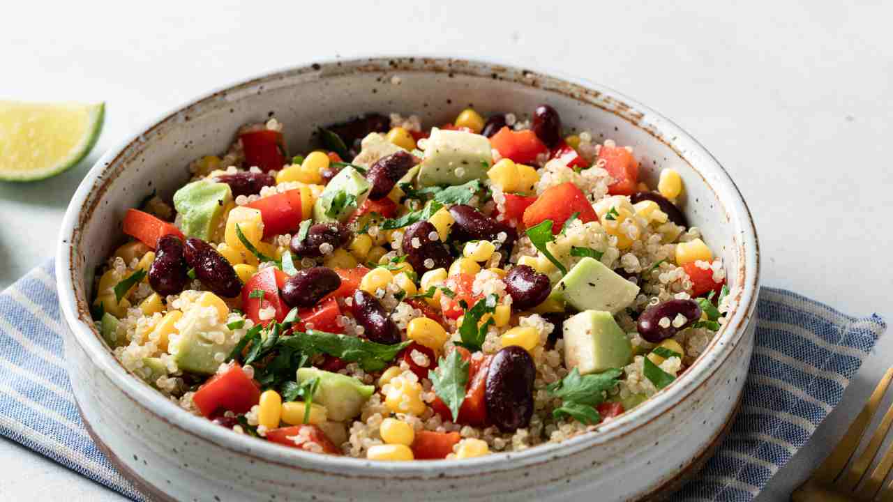 Insalata di quinoa leggera RicettaSprint