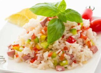 Insalata di riso cremosa