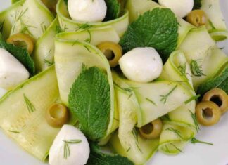 Insalata di zucchine e mozzarella