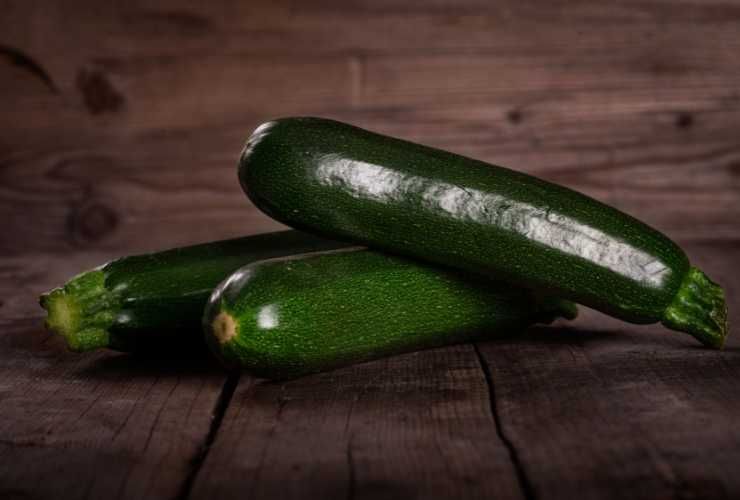Involtini leggerissimi di zucchina - RicettaSprint
