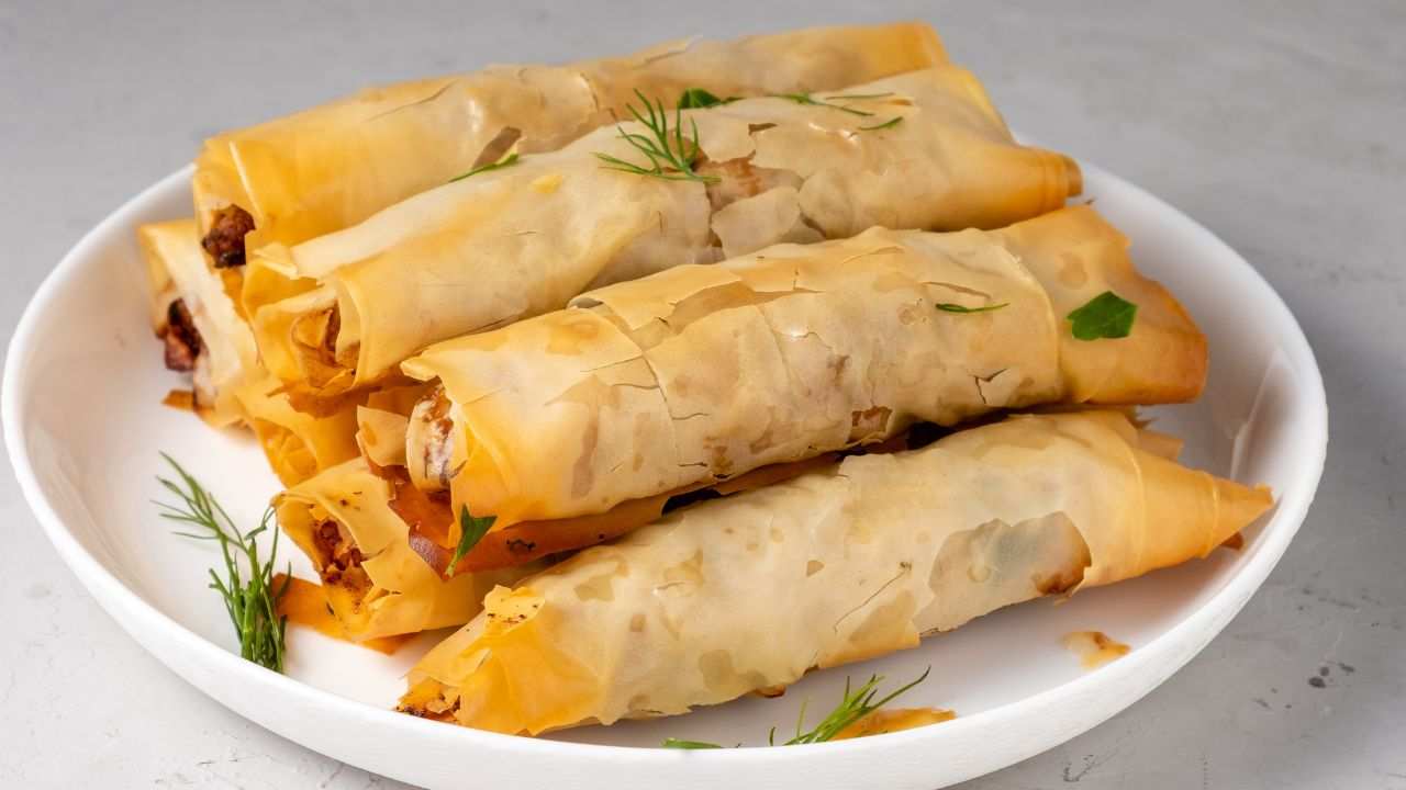 Involtini salati di pasta fillo
