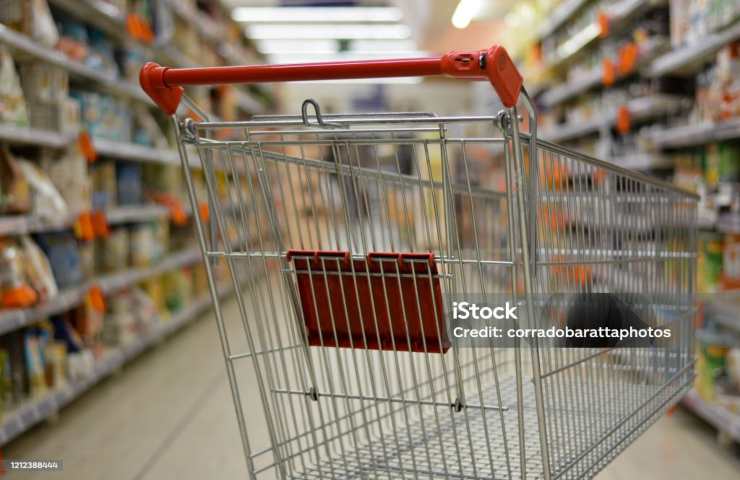 Carrello al supermercato