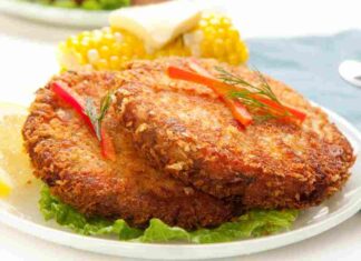 Le crocchette che volevano essere eleganti con salmone, patate e limone, sono diventate le crocchette fighette, spariscono in un attimo