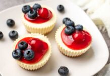 Mini cheesecake veloci di yogurt e frutta