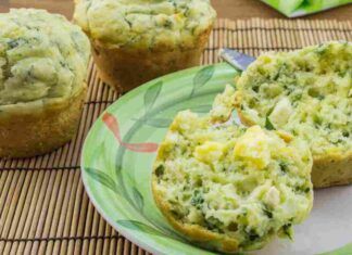 Muffin salati zucchine e feta